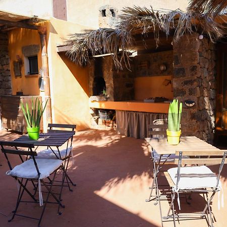 Cactus B&B Le Casette Di Marilena Пантеллерия Экстерьер фото